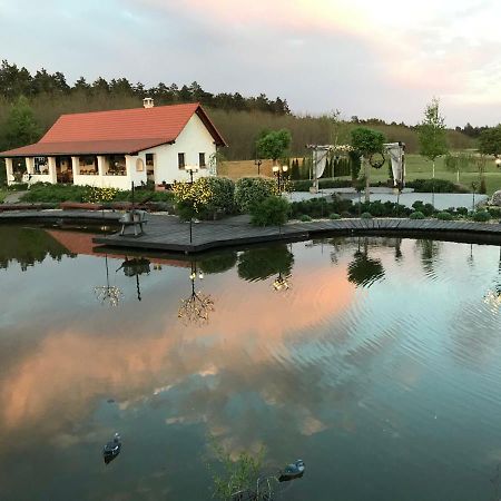 Hotel Deak Udvarhaz Kakucs Exterior foto